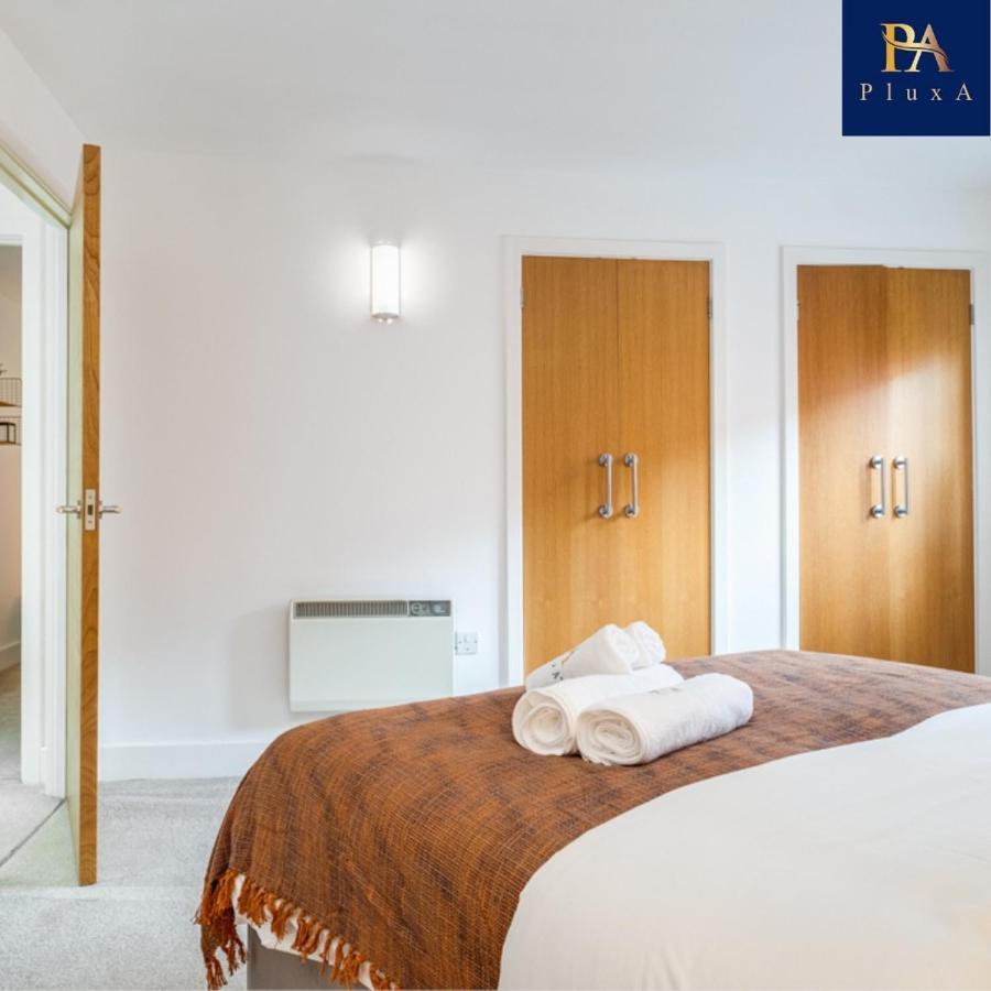 Pluxa Sunstone Deluxe - Spacious Birmingham City Centre Stay Exterior photo